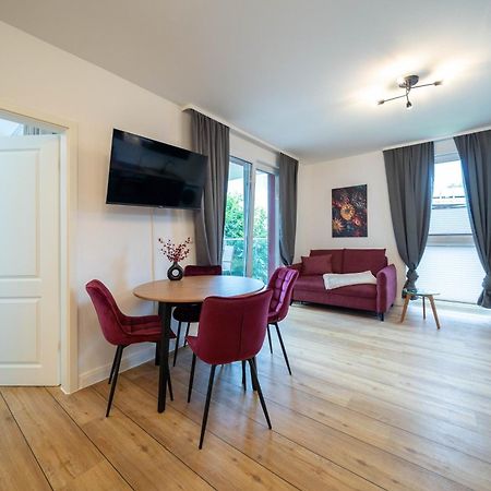 Moebliertes Wohnen - Nina Apartment Росток Екстериор снимка